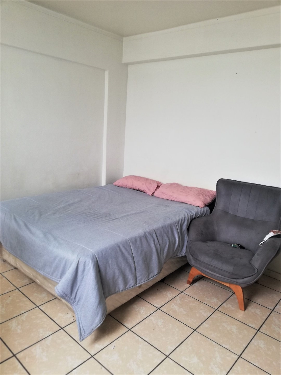 1 Bedroom Property for Sale in Churchill Estate Western Cape